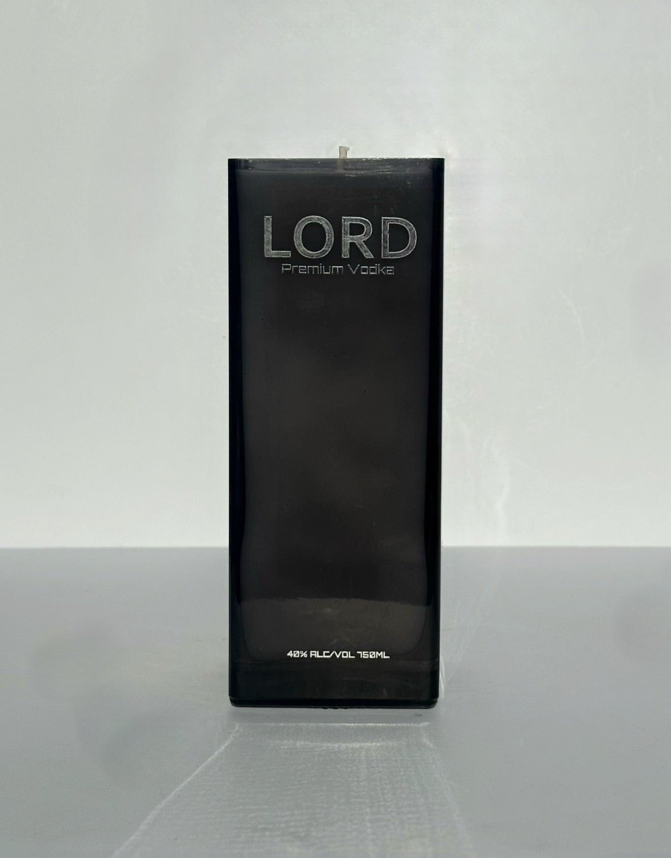 Lord Vodka 750ml Candle