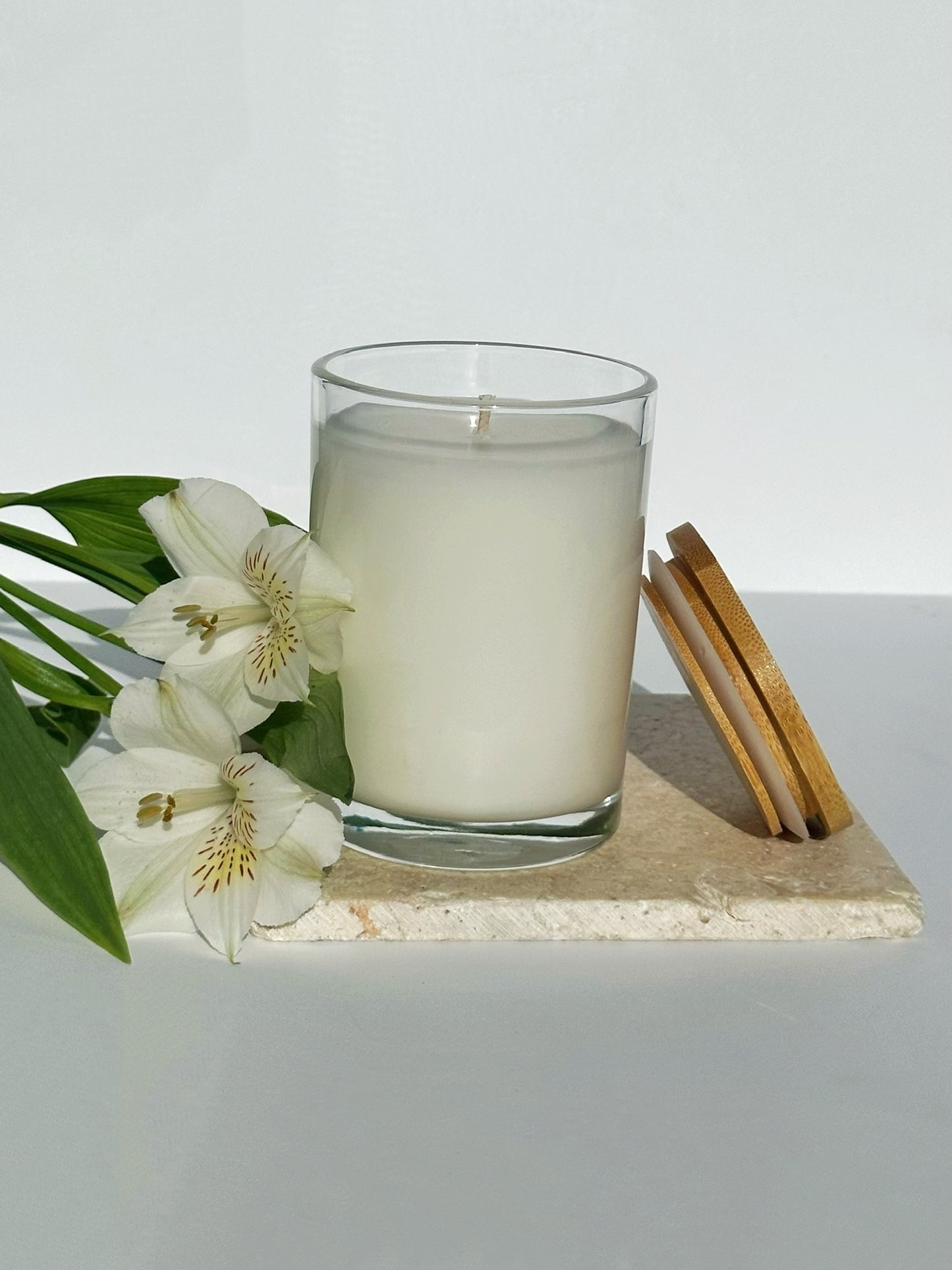 Glass Jar Candle with Bamboo Lid